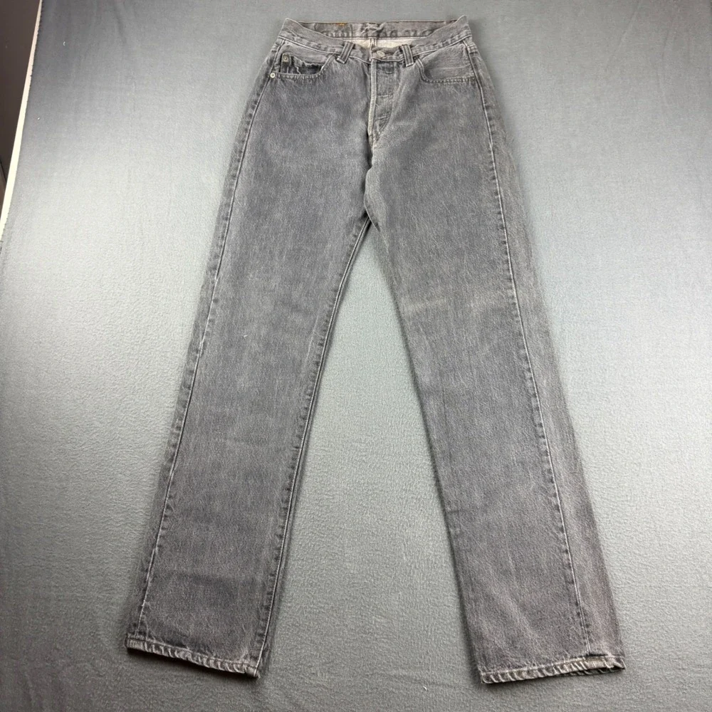 Vintage USA Levis Women's 26x32 Black 70s 80s Button Fly Straight Leg Dark Wash